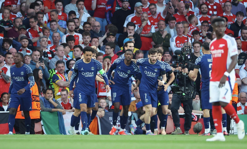 美博主晒快船训练原声：卢指导表示“去XX的保罗”