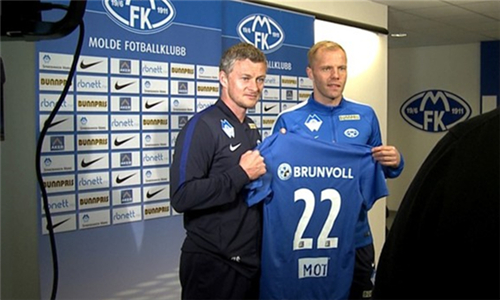 沙特联半场：杰森中柱，两队合计2脚射正，费哈0-0哈森姆（沙特联半场战况：费哈0-0哈森姆，杰森中柱，双方仅2次射正）