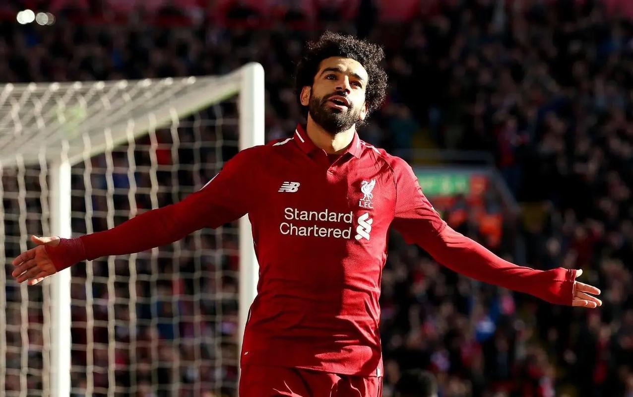 半场战报：温哥华白浪2-0洛杉矶，拉沃尔达、萨比建功