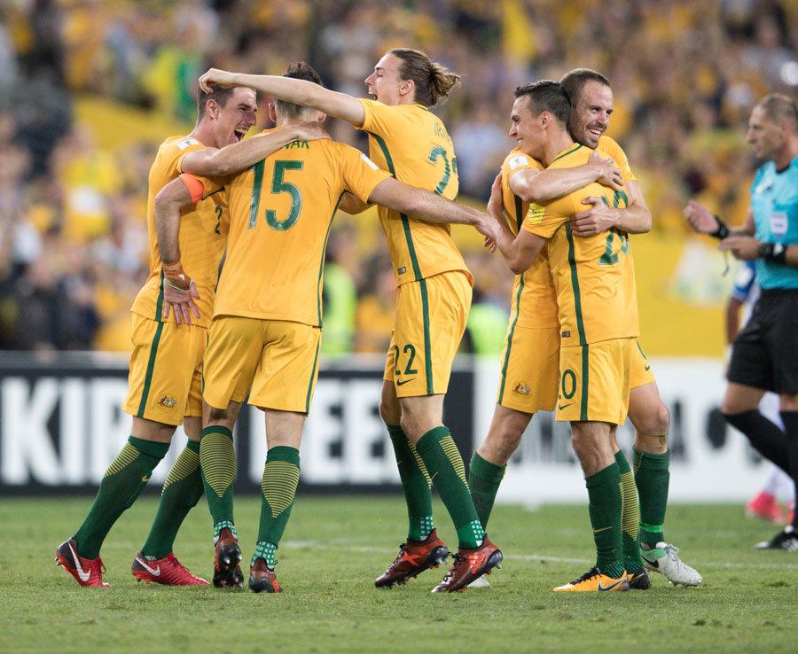 东体：足协要求所有女足国脚踢完全运会后立刻赶往国家队报到