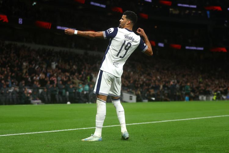 法甲半场：奥巴梅杨+格林伍德各建功，尼斯暂0-2马赛（法甲半场战报：马赛2-0领先尼斯，奥巴梅杨与格林伍德各入一球）