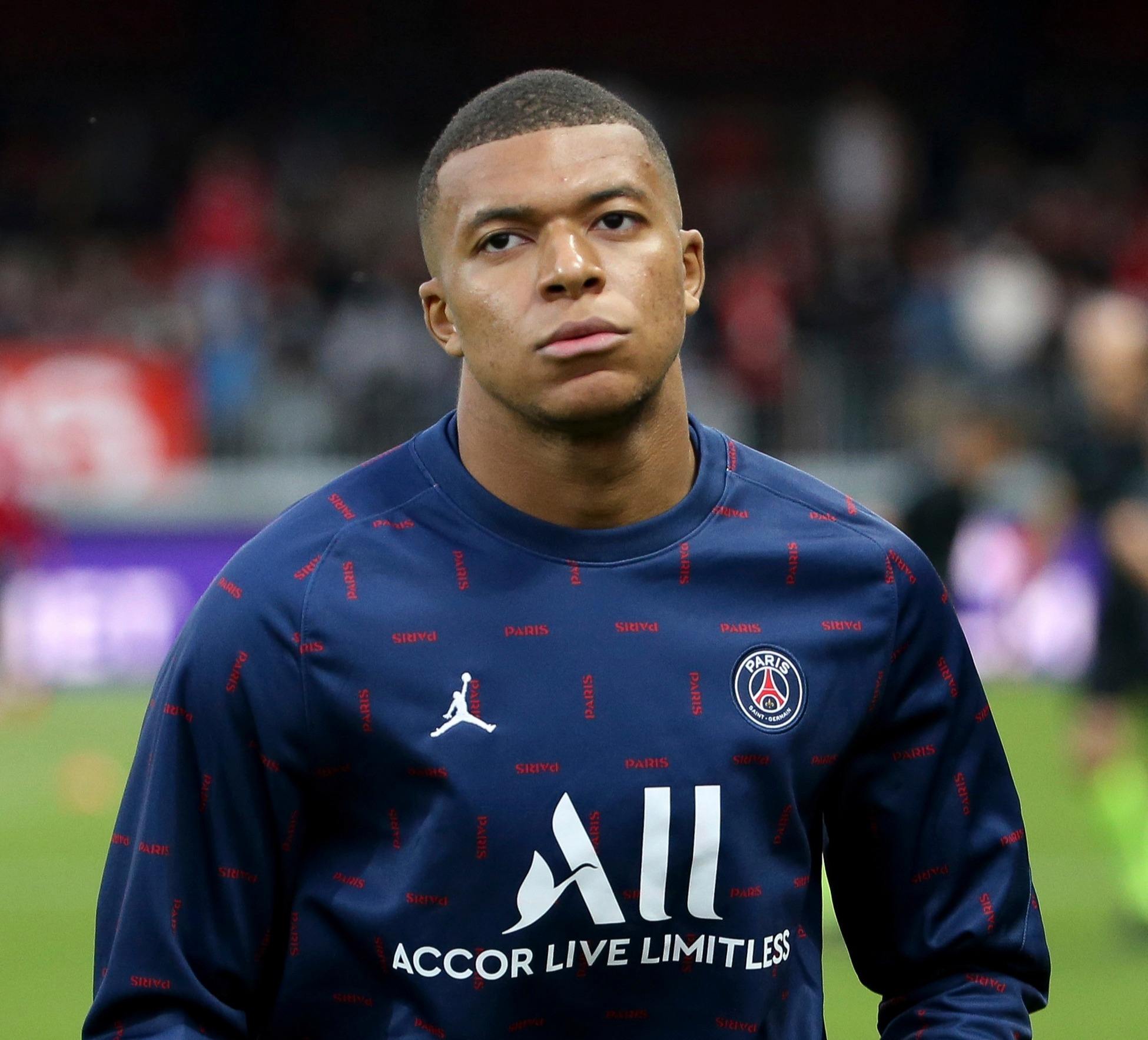 阿莫林：梅努和B费不会缺阵太久，我相信球队能战胜任何对手（阿莫林：梅努、B费伤停不久，我坚信球队能击败任何对手）