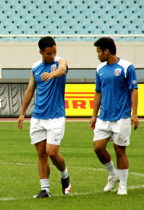 国足集训名单公布，两名新人首次入选引关注