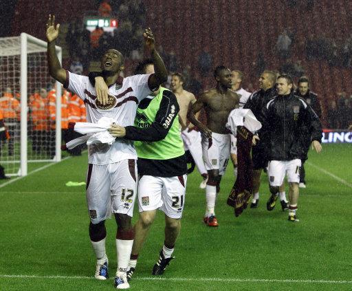 阿迪官网闹乌龙：阿根廷球衣可选印欧预赛臂章，甚至有人已收货